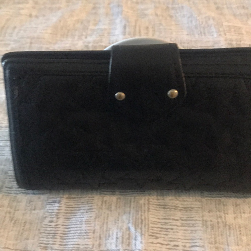 Black wallet